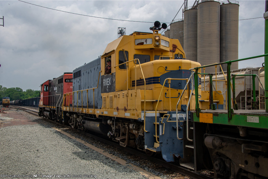 RMEX 4